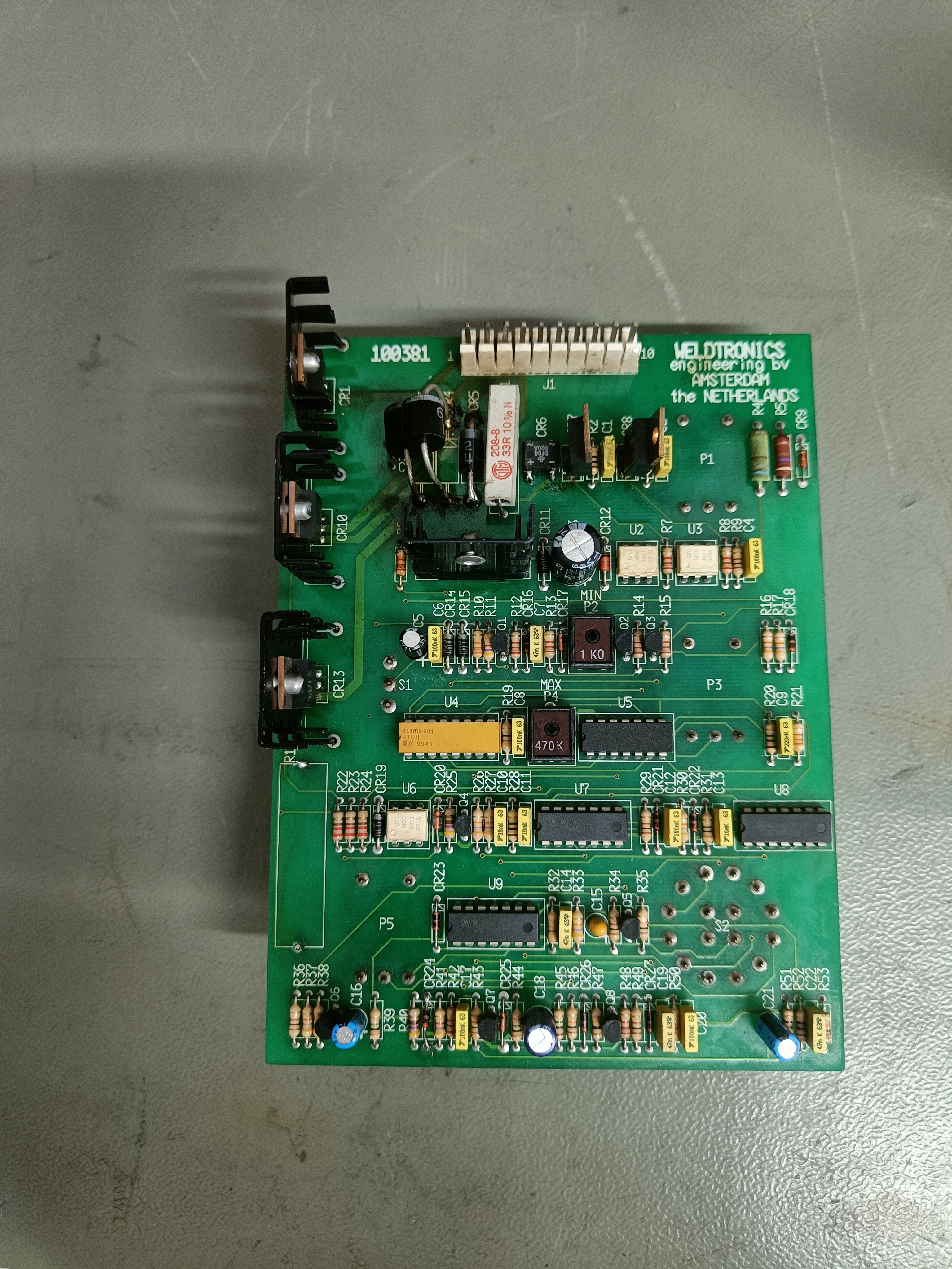 Lucrare de reparație electronică industrială
